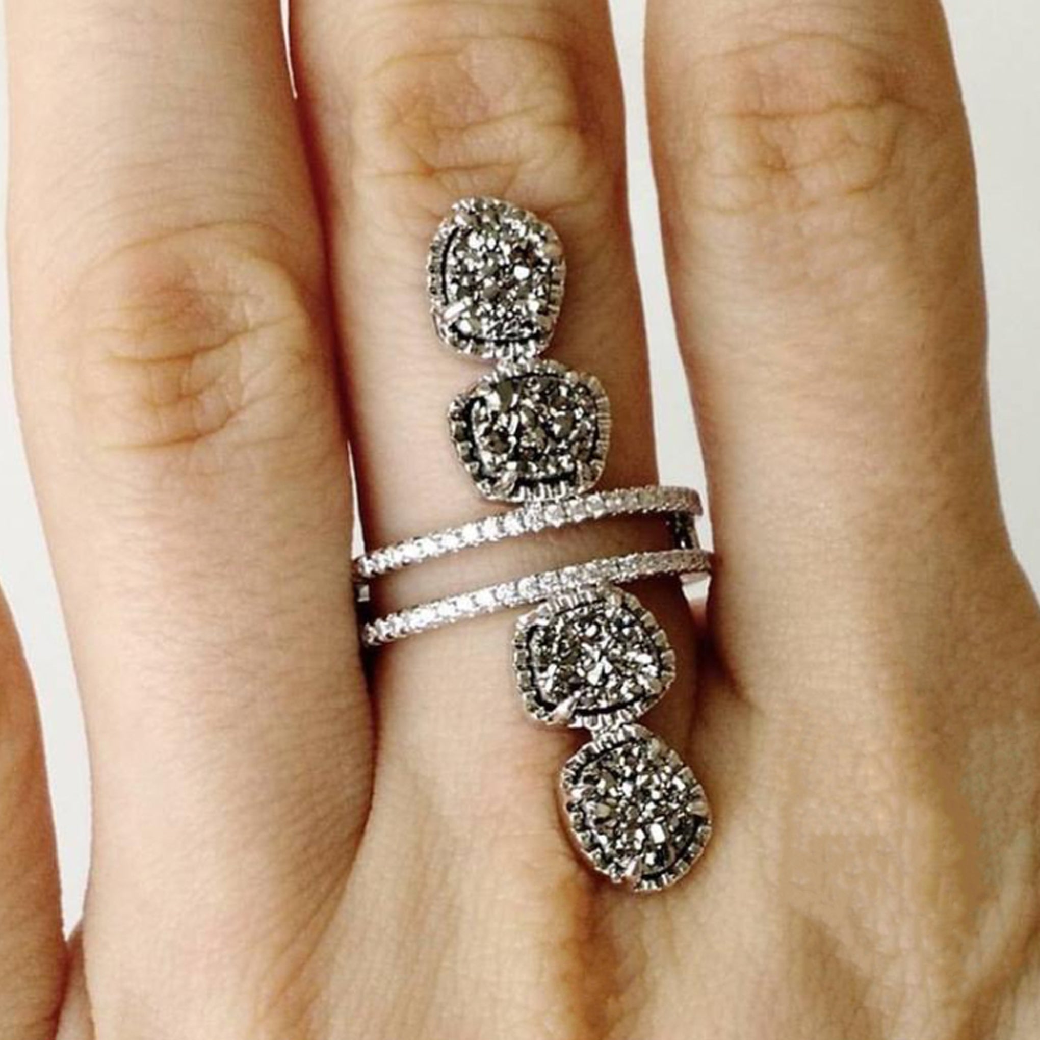 Moon Shine Sparkling Titanium Druzy Stones Ring
